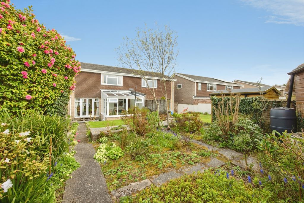 Property photo 1 of 19 Rear Garden