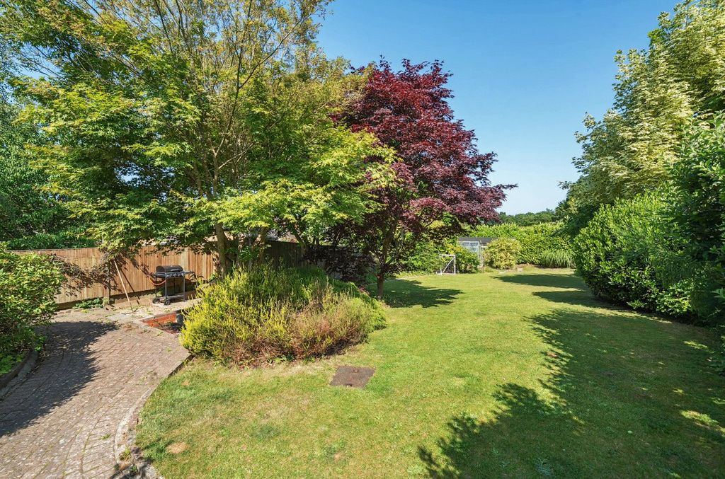 Property photo 2 of 27 Picture No. 54