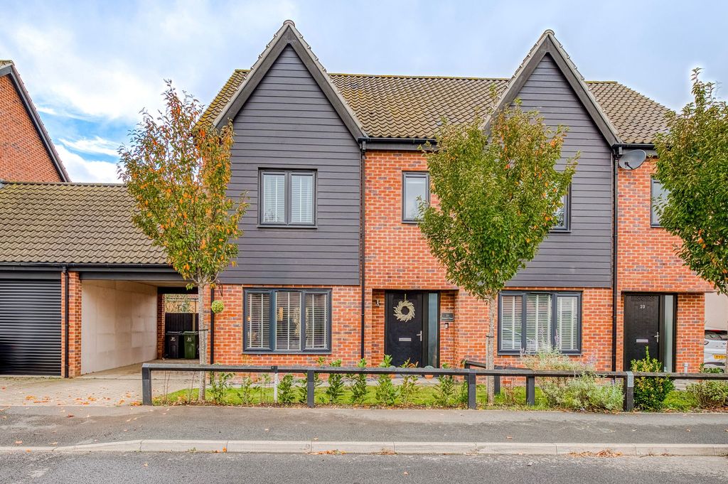 Property photo 1 of 24