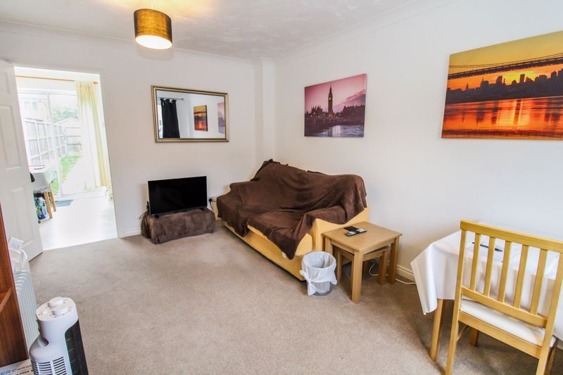 Property photo 3 of 12 Photo 2