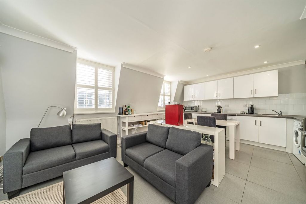 Property photo 2 of 5