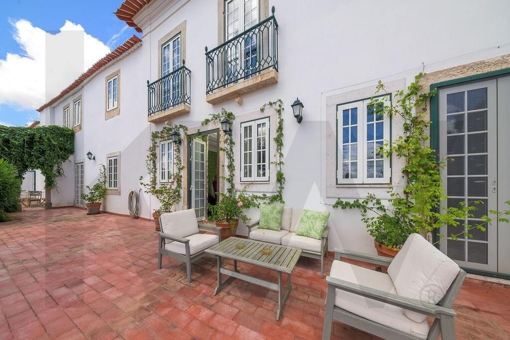 Property photo 1 of 78