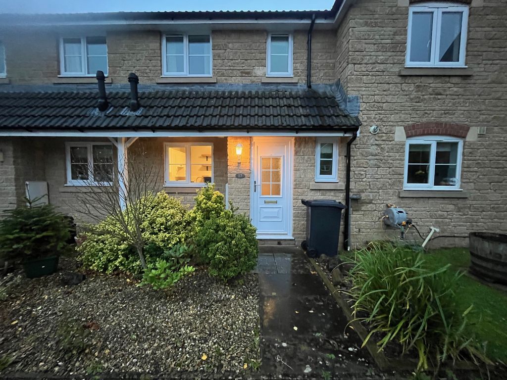 Property photo 1 of 14 Balcony