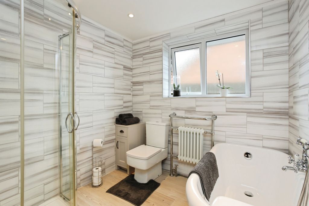 Property photo 3 of 23 Pbox-Img.Jpg