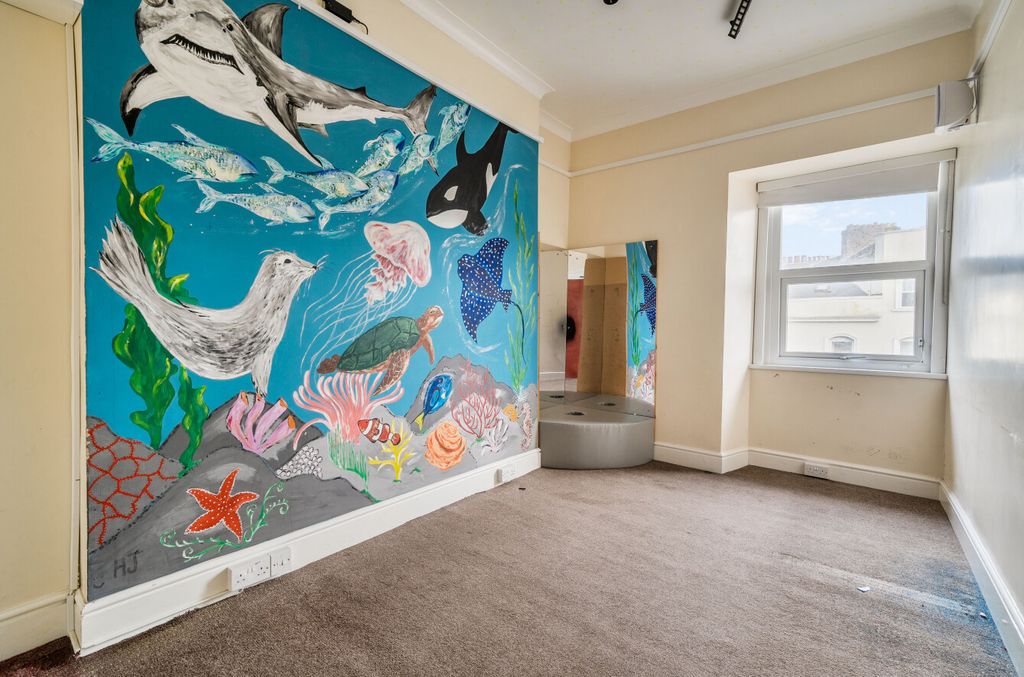 Property photo 3 of 20 1374748-16-6908E0...