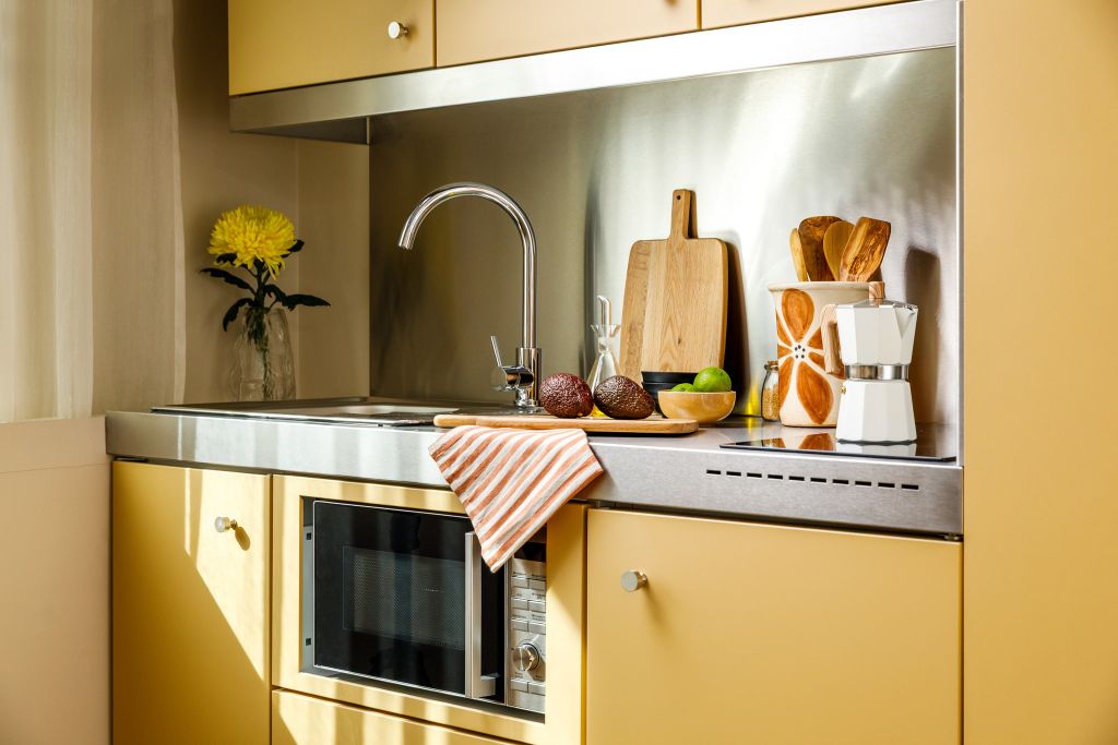 Property photo 2 of 7 Kitchen
