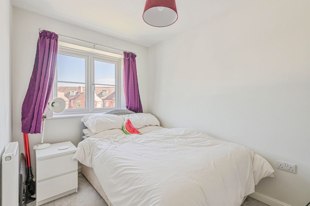 Property photo 3 of 19