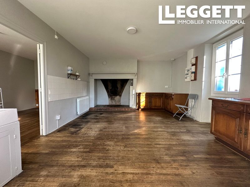 Property photo 3 of 10