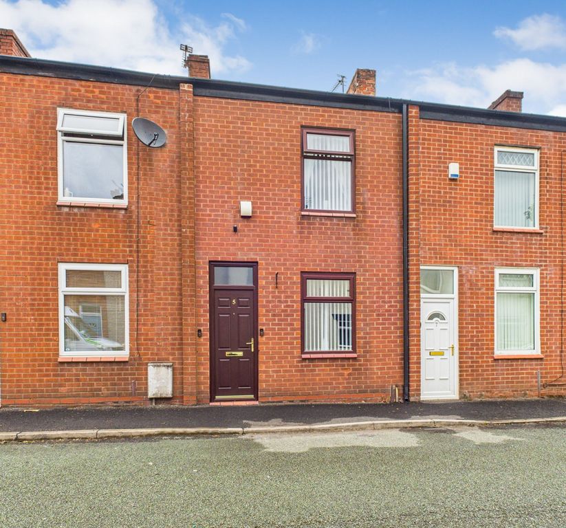 Property photo 1 of 17