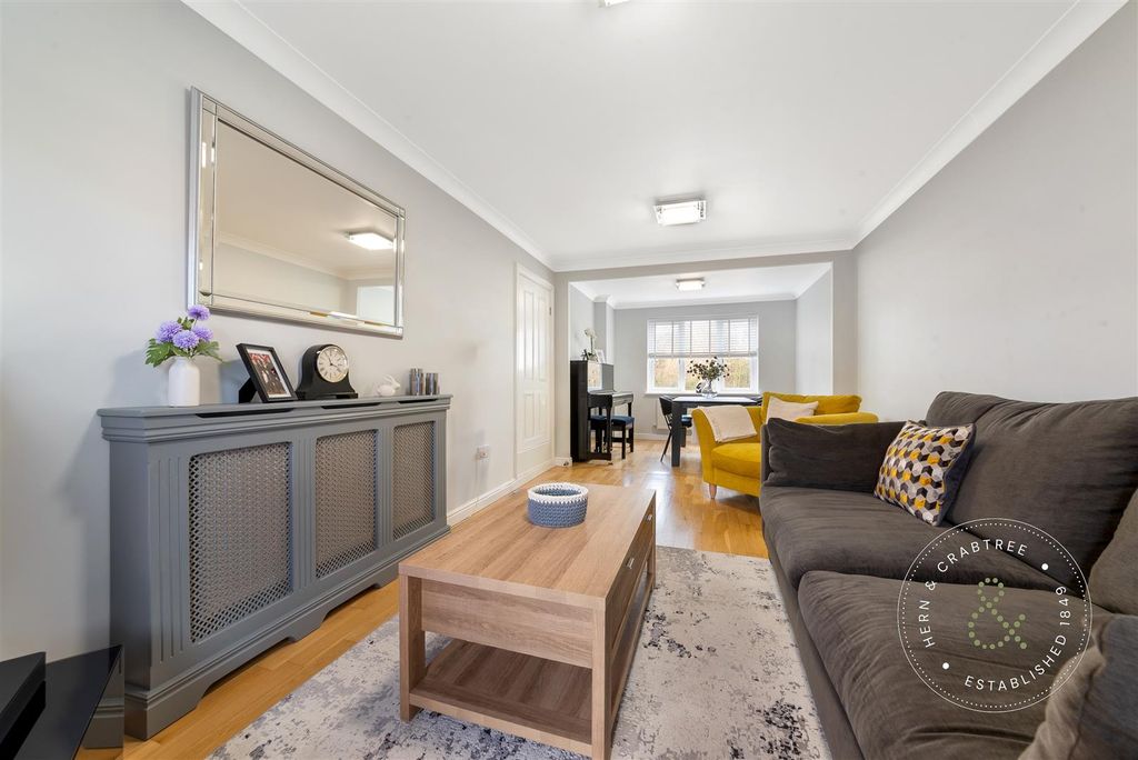 Property photo 3 of 37 Hern And Crabtree-783.Jpg