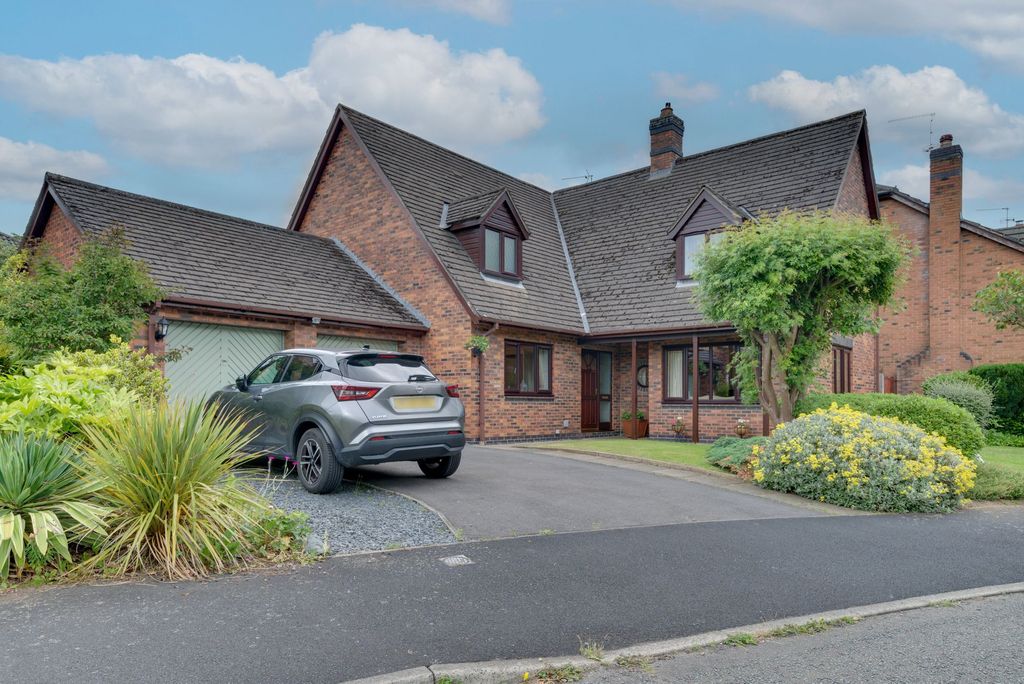 Property photo 1 of 35