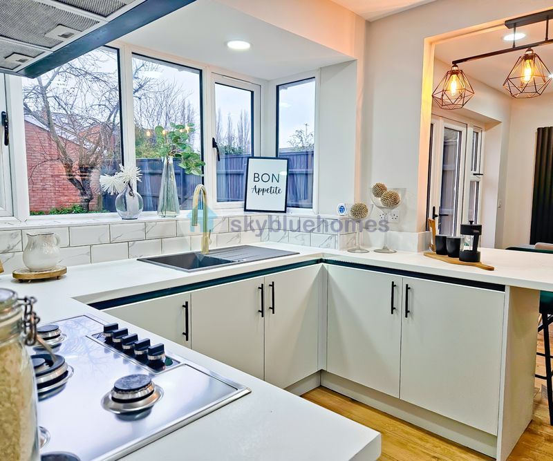 Property photo 2 of 18 Photo 10