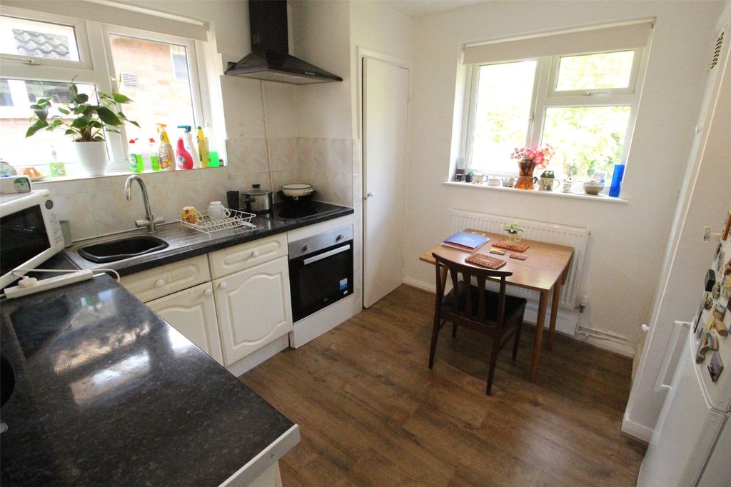 Property photo 3 of 8 Picture No. 02