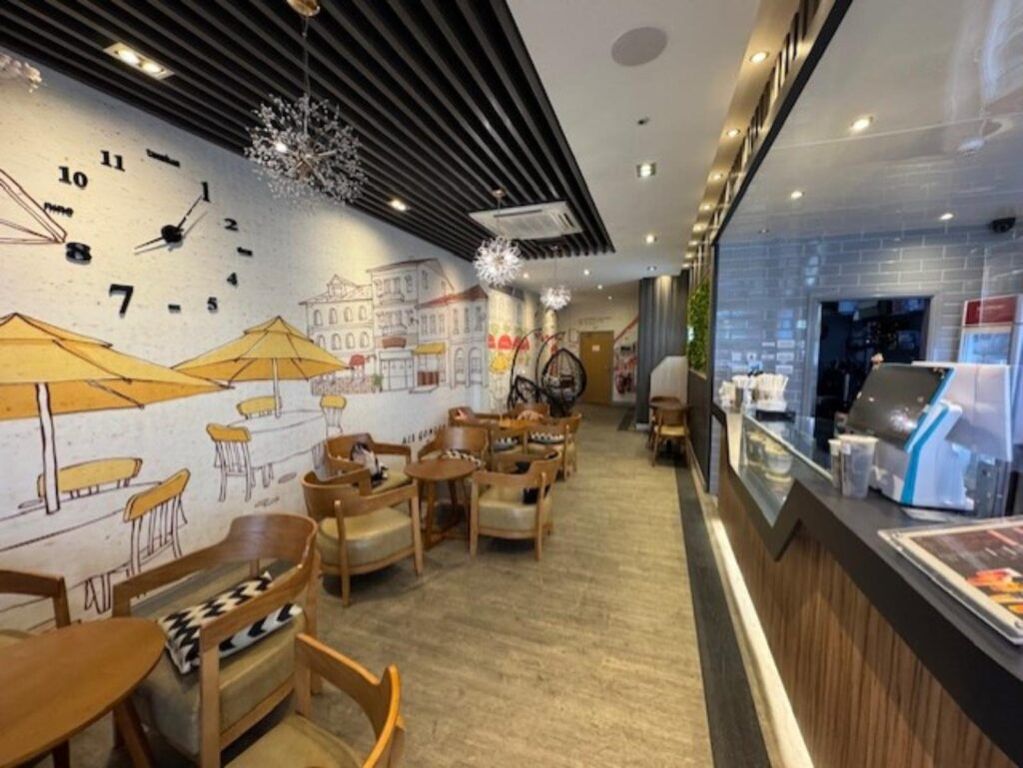 Property photo 2 of 8