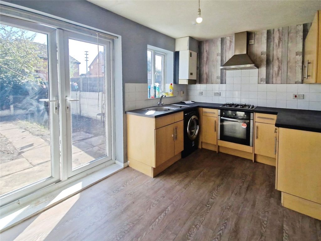 Property photo 3 of 12 Picture No. 03