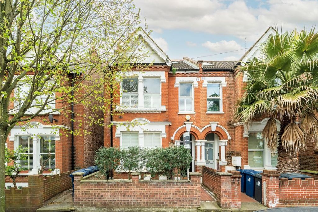 Property photo 1 of 7