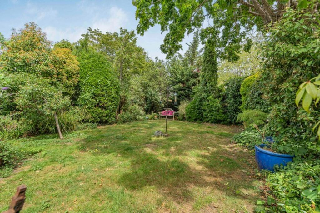 Property photo 3 of 26