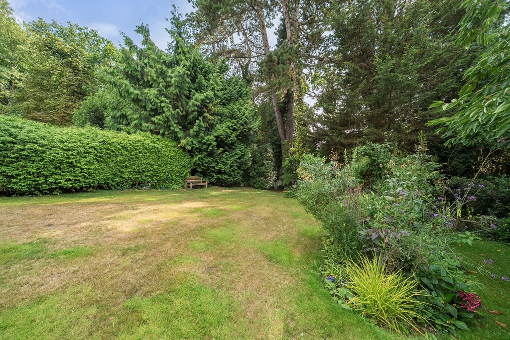 Property photo 3 of 21