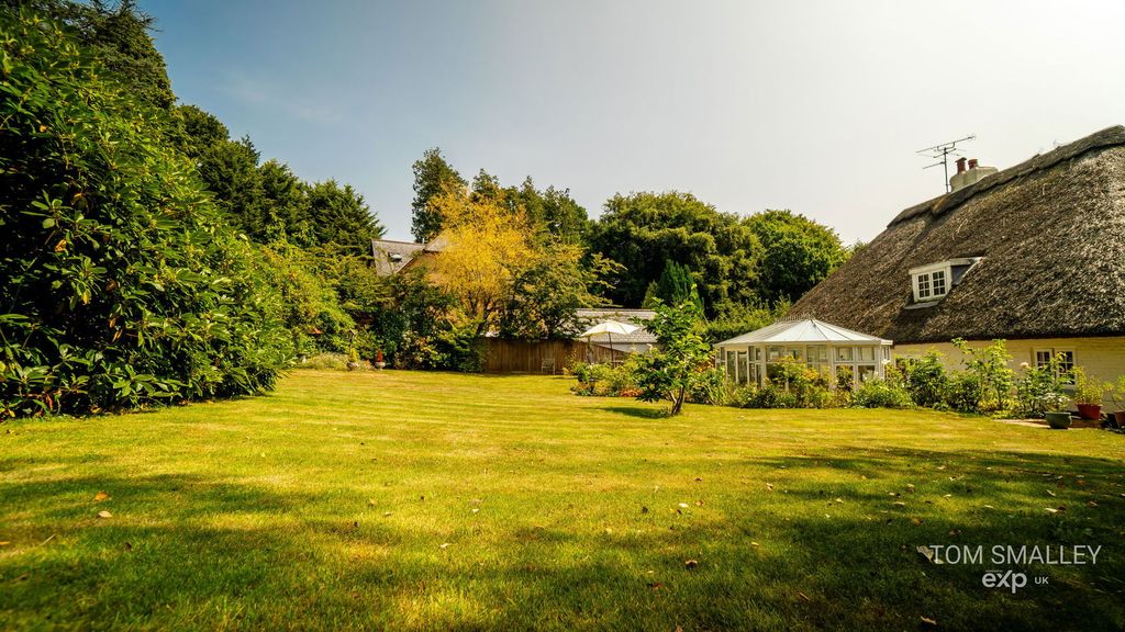 Property photo 2 of 34