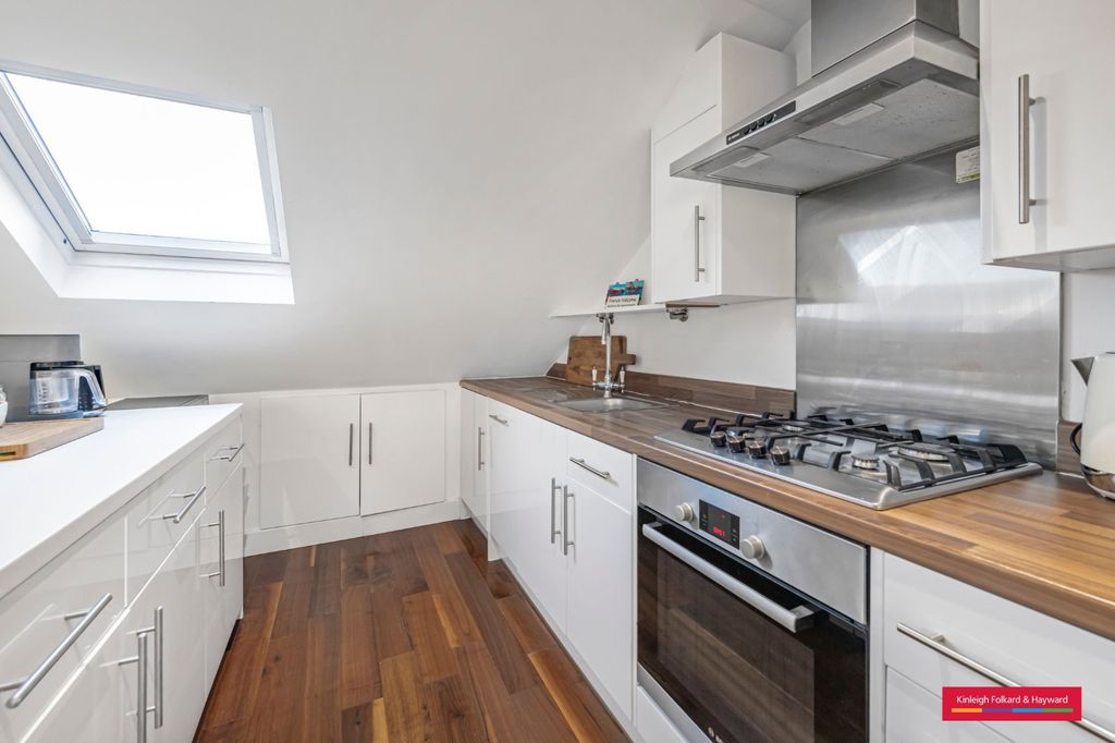 Property photo 3 of 9 Picture No. 07