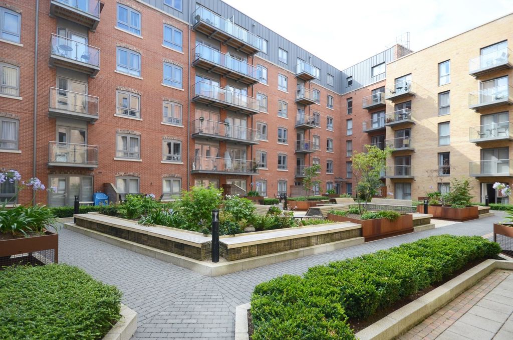 Property photo 2 of 11 Picture 2