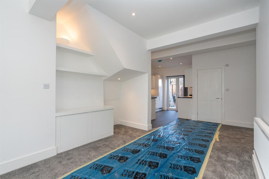 Property photo 2 of 13 Reception Room