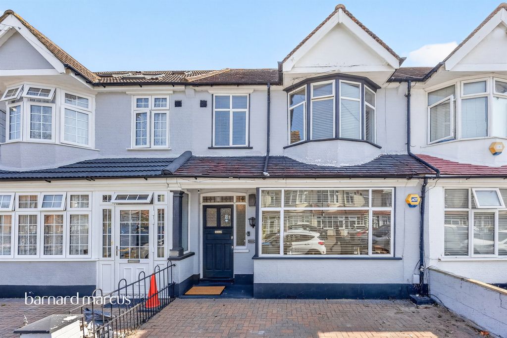 Property photo 1 of 17