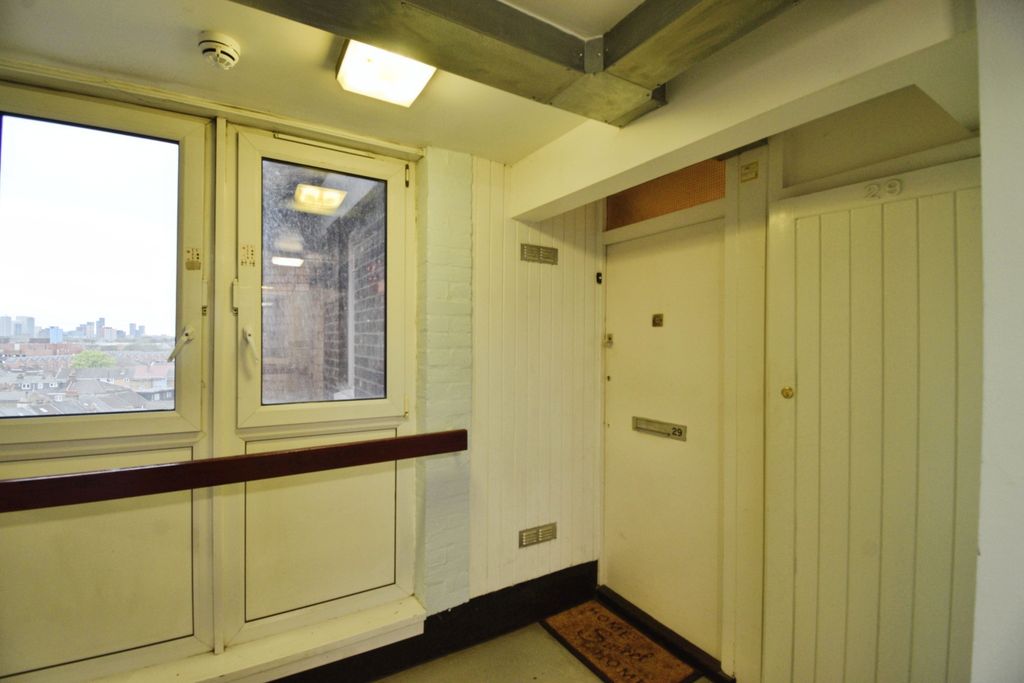 Property photo 3 of 20