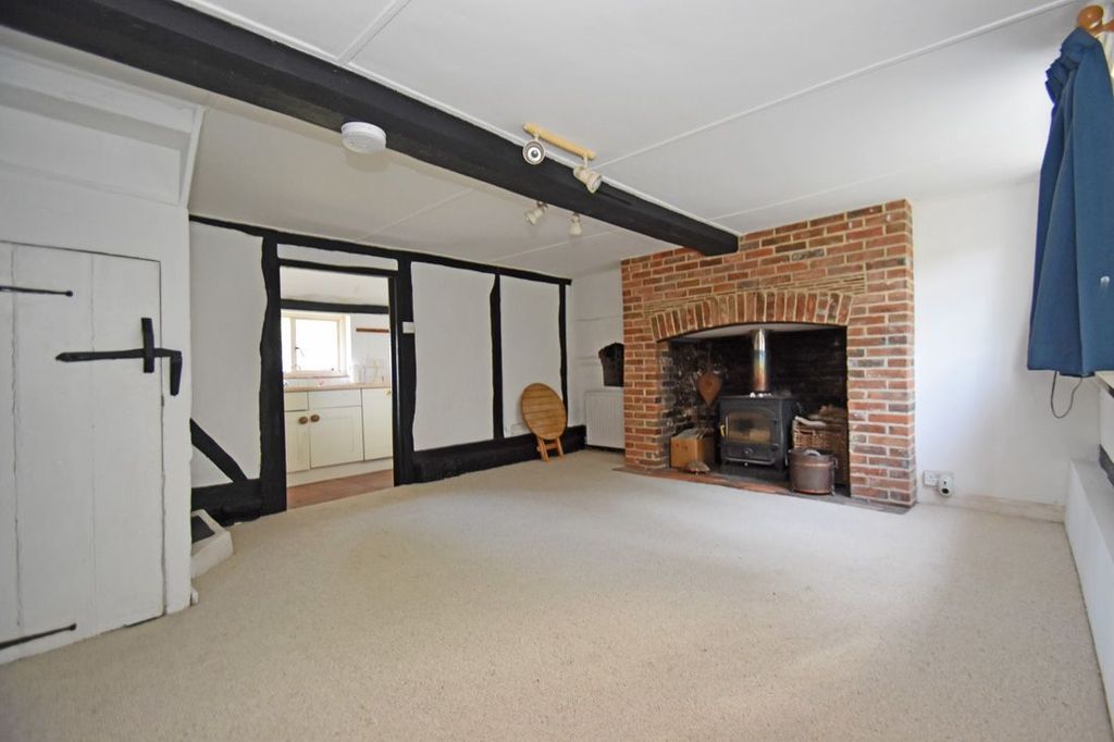Property photo 2 of 21