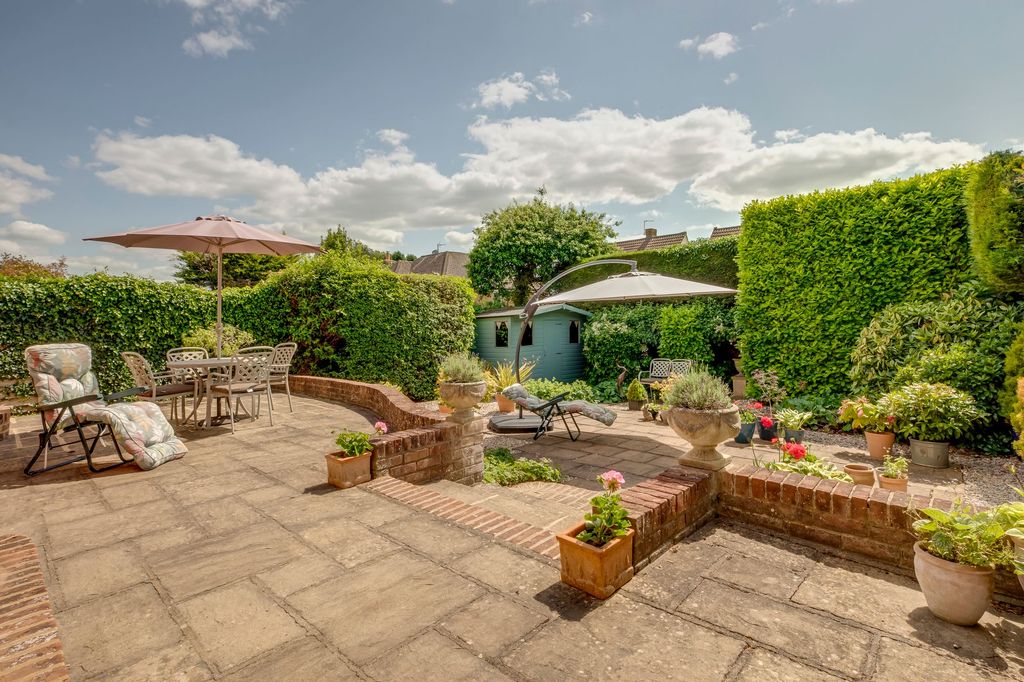 Property photo 3 of 15