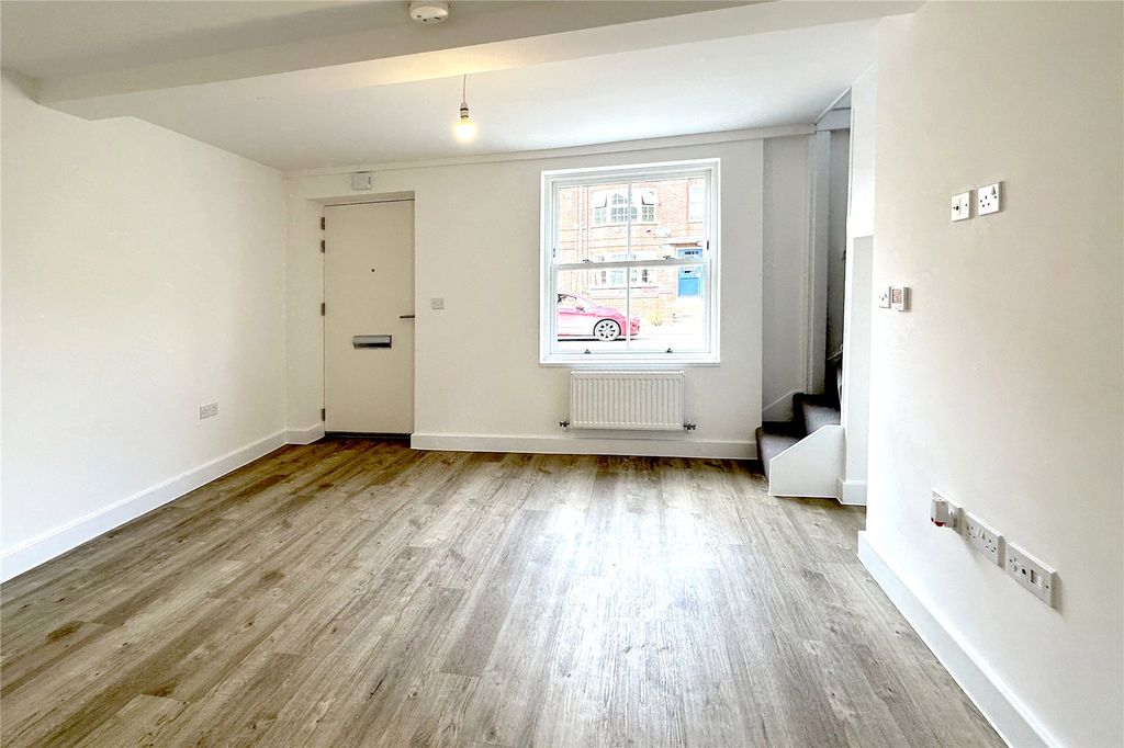 Property photo 3 of 8 Picture No. 03