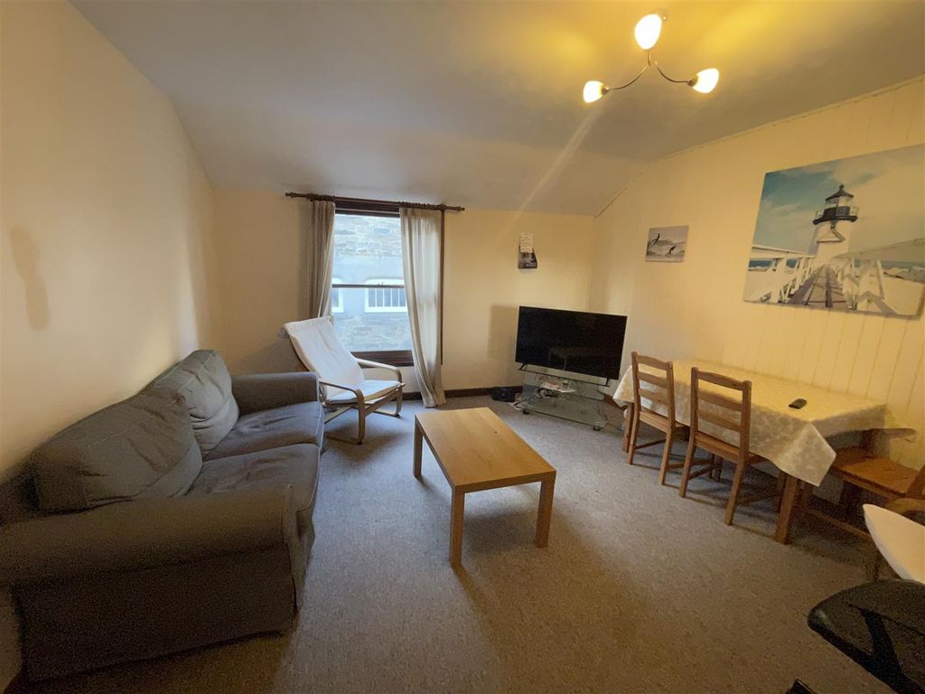 Additional image 5 of 3 bed flat for saleSt. Gluvias Street, Penryn TR10