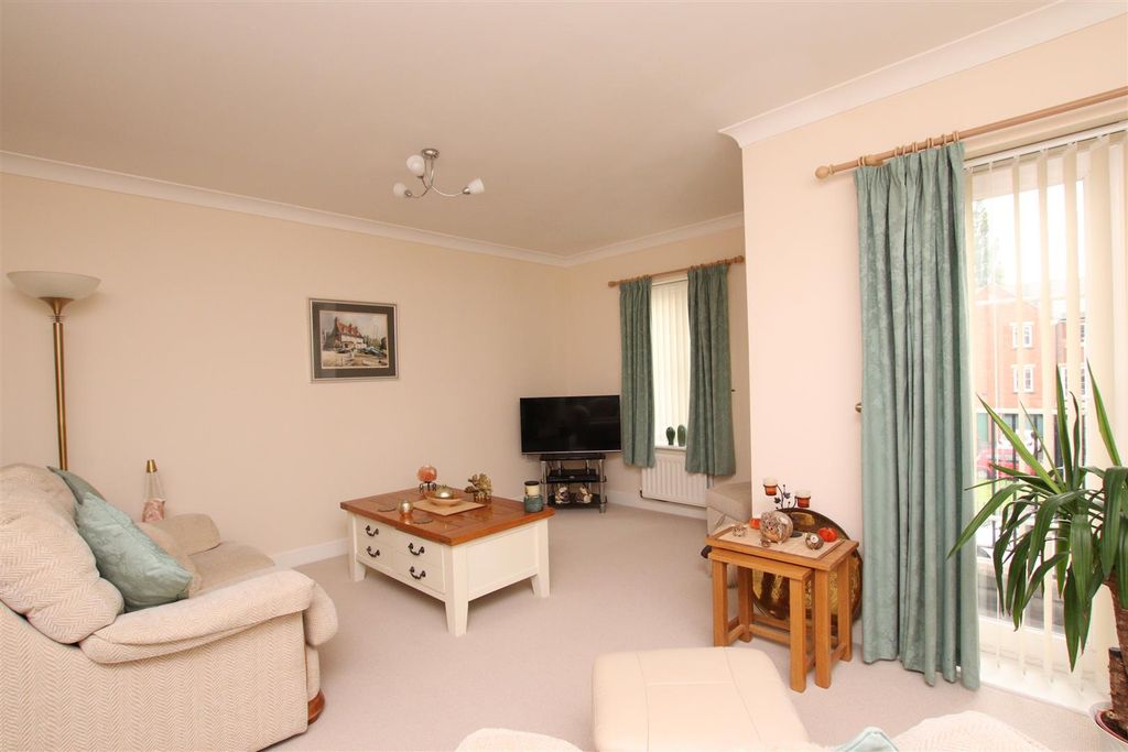 Property photo 2 of 7 Living Room.Jpg