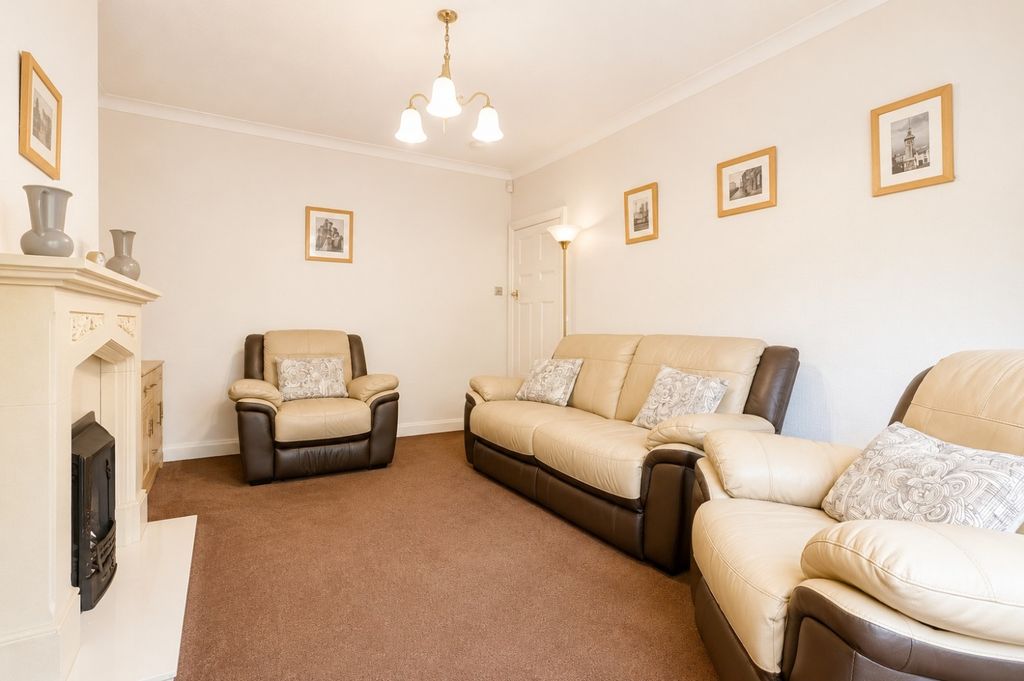 Additional image 5 of 3 bed end terrace house for saleHuddersfield Road, Brighouse, West Yorkshire HD6