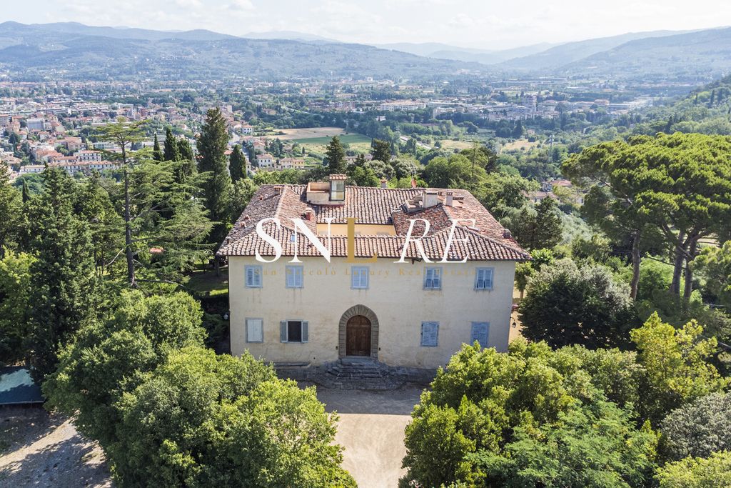 Property photo 1 of 39