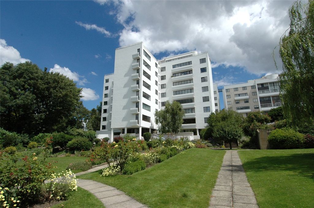 Property photo 2 of 21 Picture No. 05