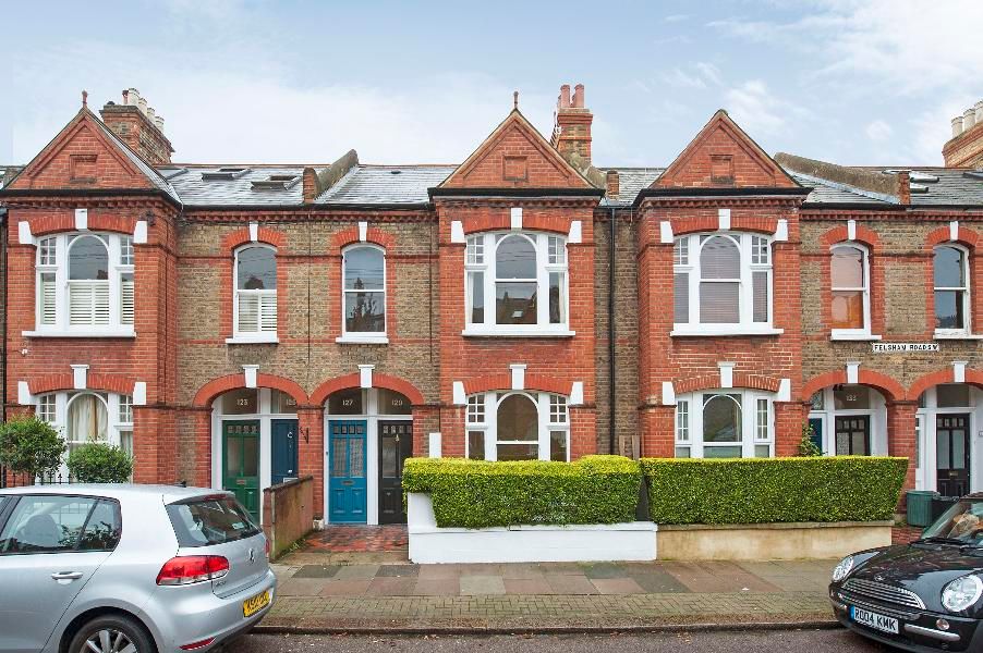 Property photo 1 of 7