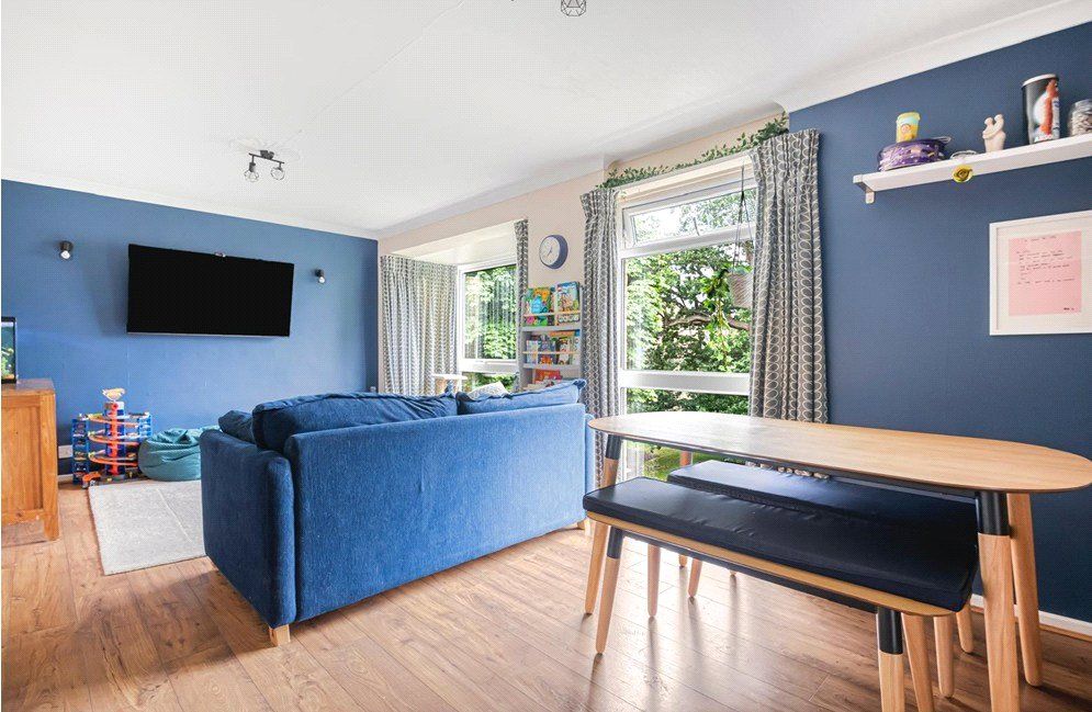 Property photo 2 of 17 Picture No. 08