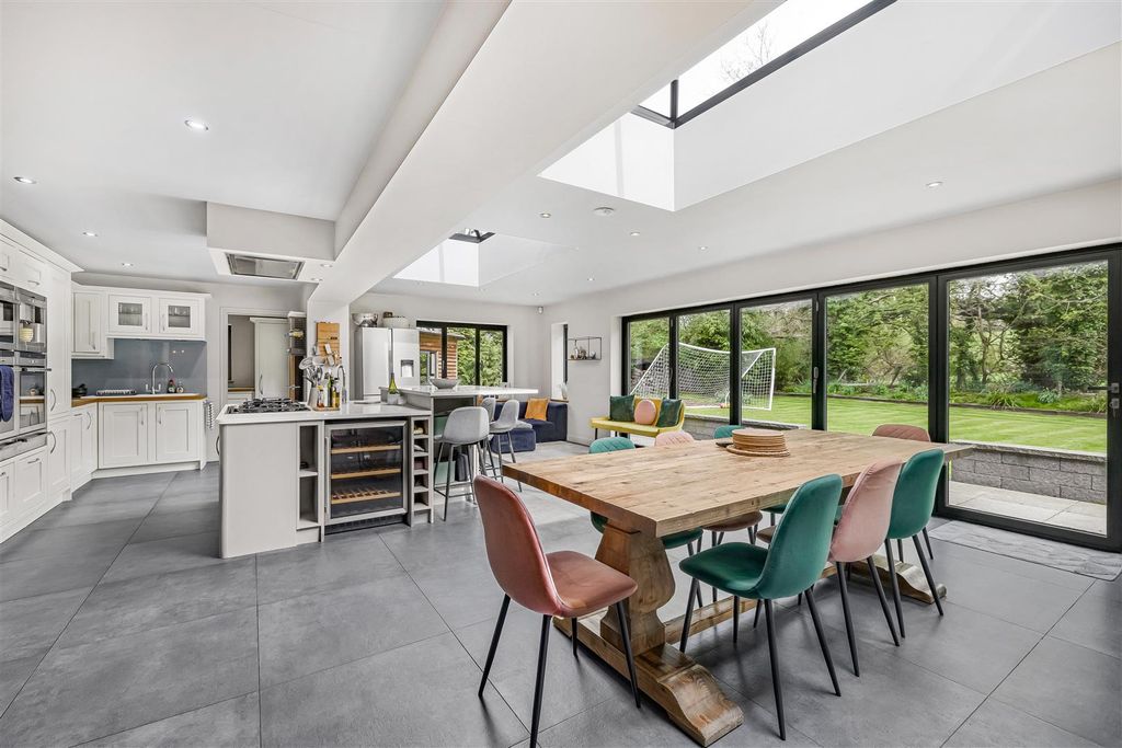 Property photo 3 of 39 34_78723.Jpg