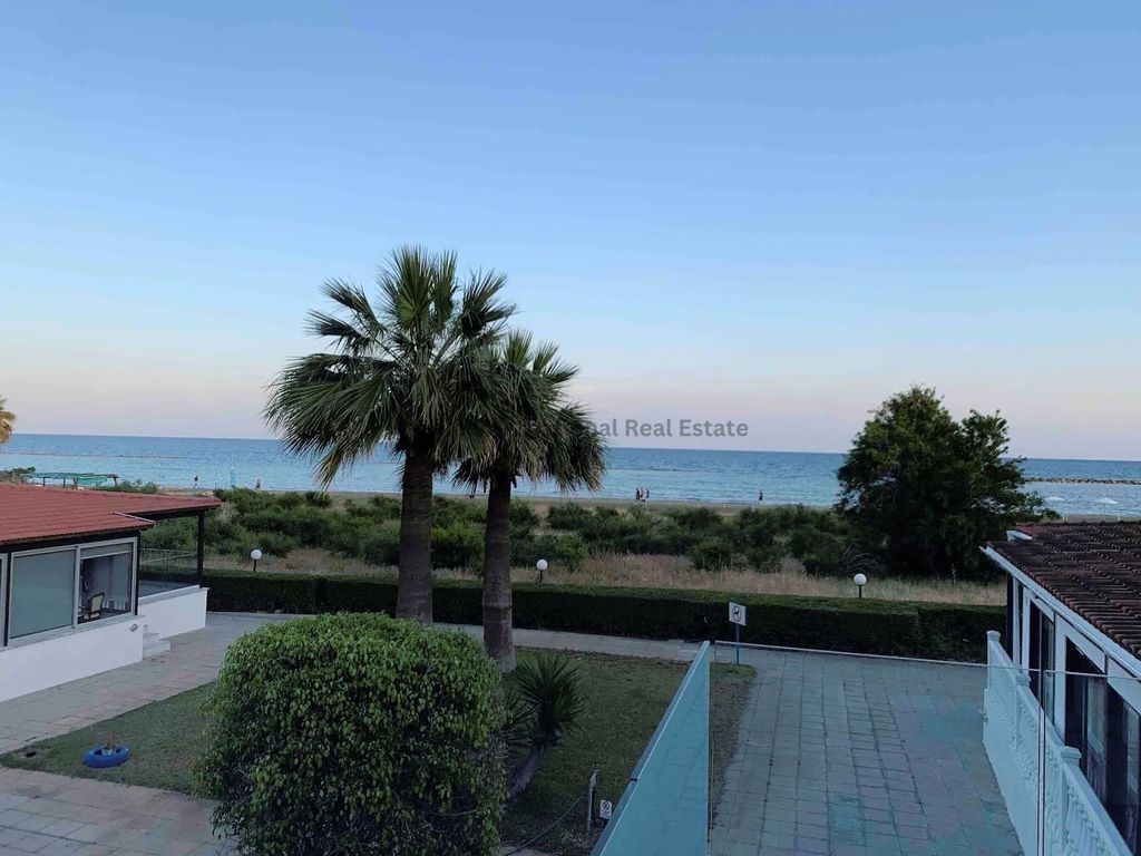 Property photo 1 of 31