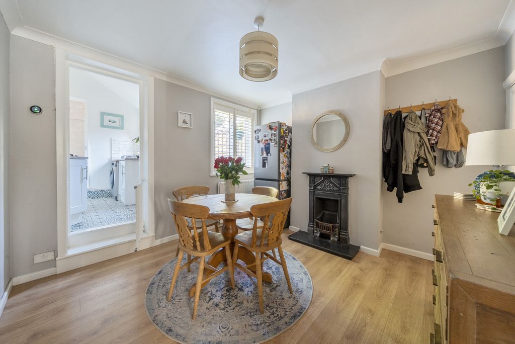 Property photo 3 of 17 1345281-7-68B97A4...