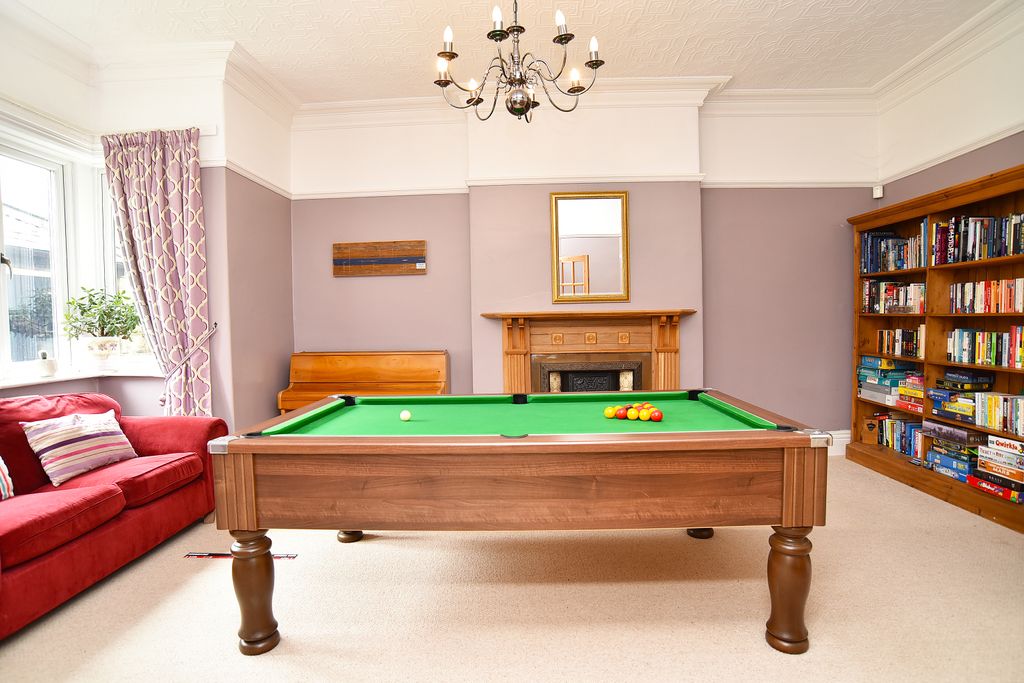 Property photo 3 of 21