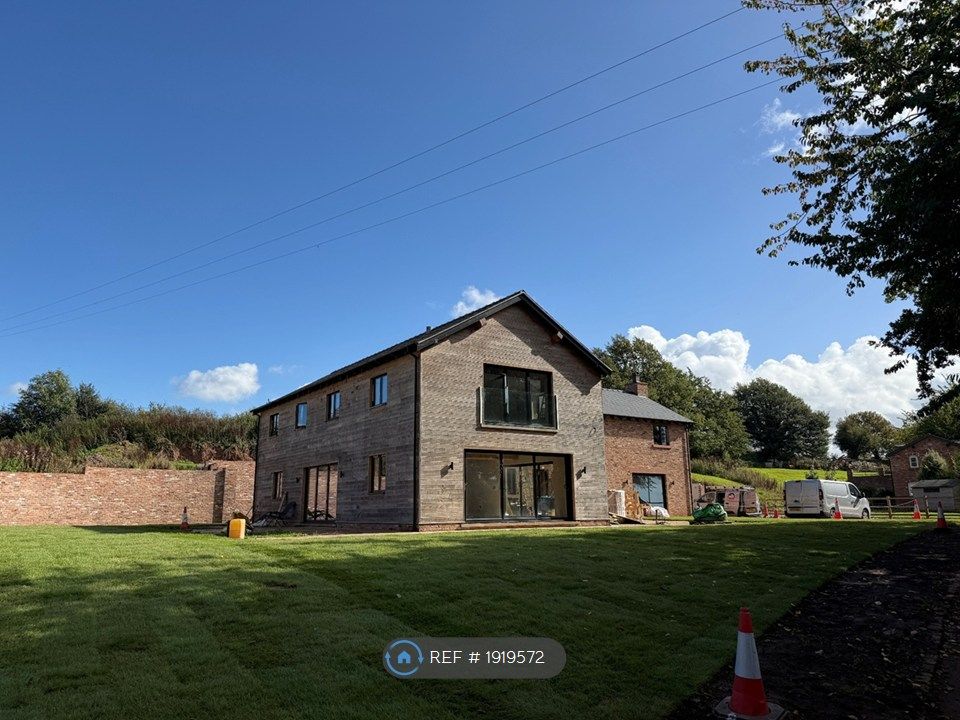 Property photo 1 of 2 Swallowfold, Cw6 0Jz