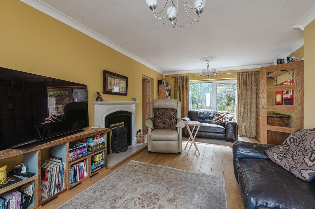 Property photo 3 of 23