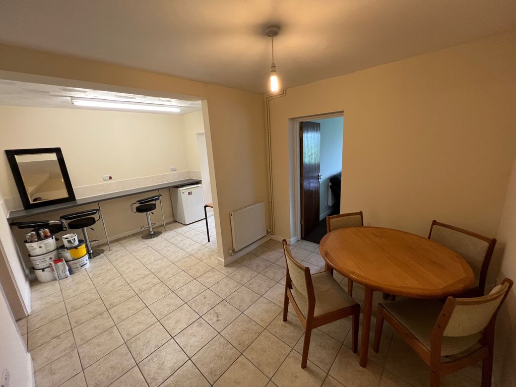 Property photo 2 of 20 Img_9745