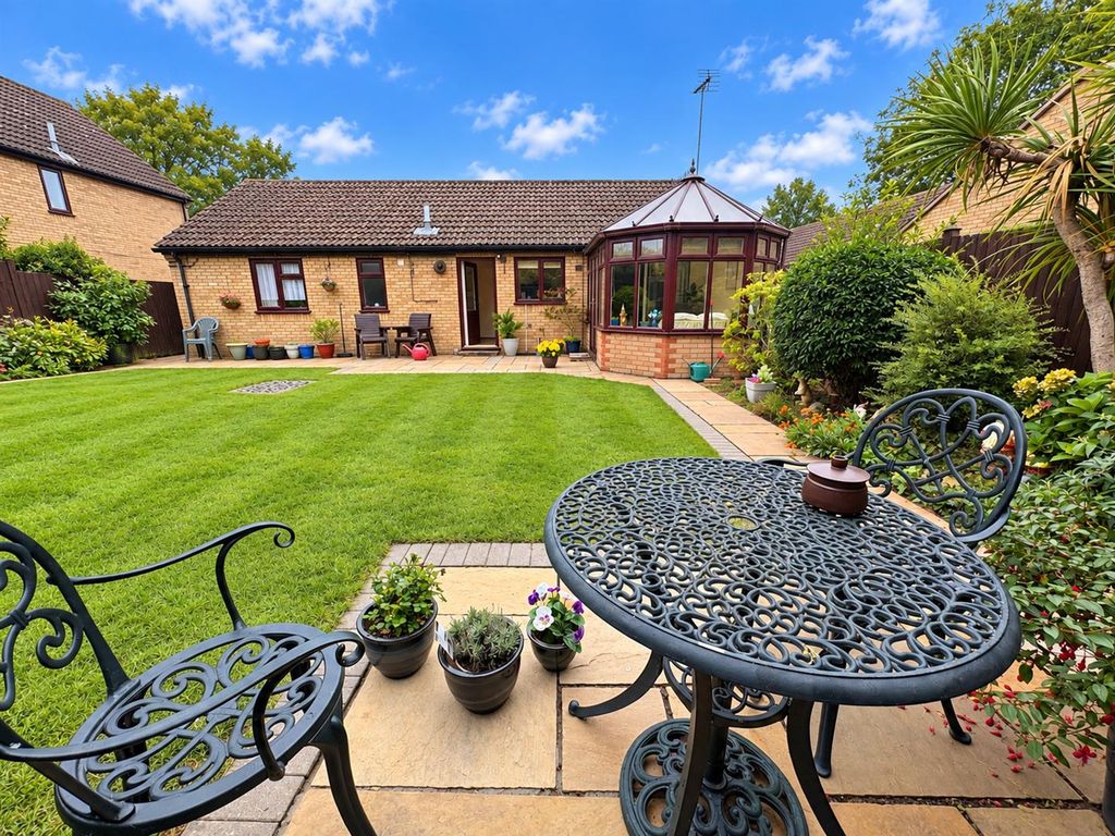 Property photo 2 of 12