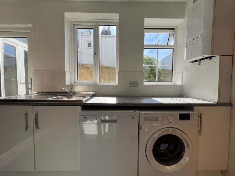 Property photo 2 of 14 Photo 15