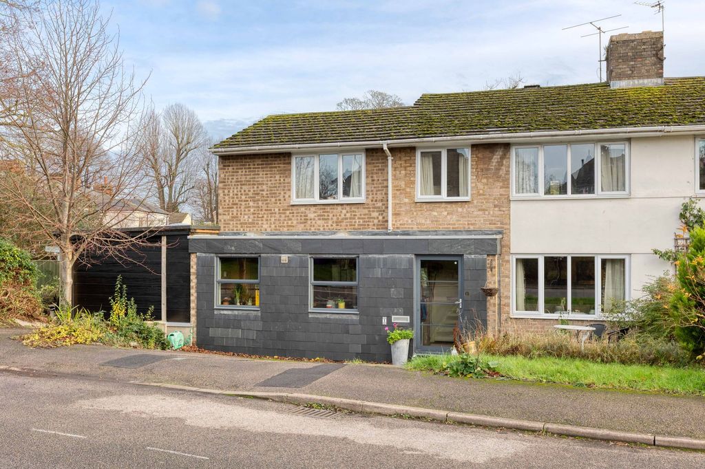 Property photo 1 of 19