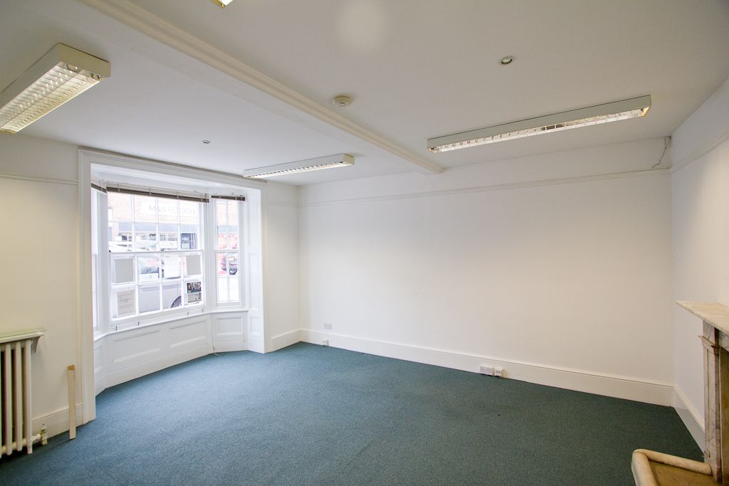 Property photo 2 of 3