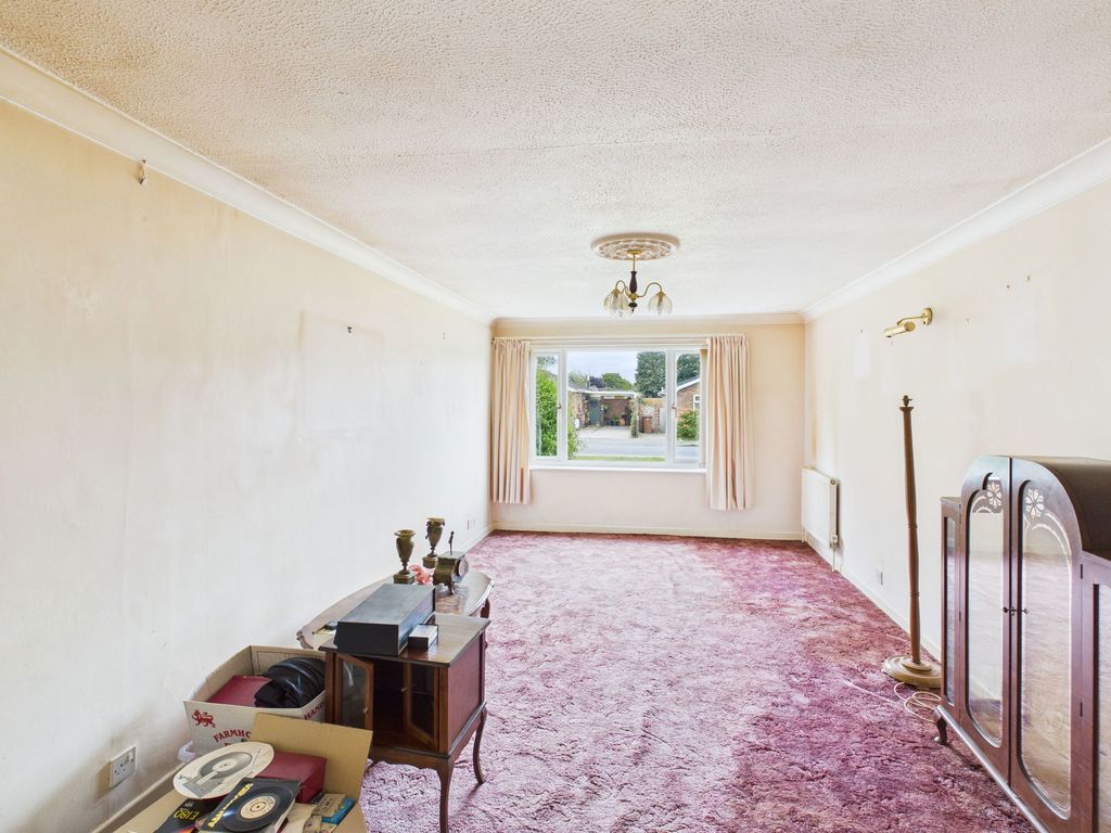 Property photo 3 of 11